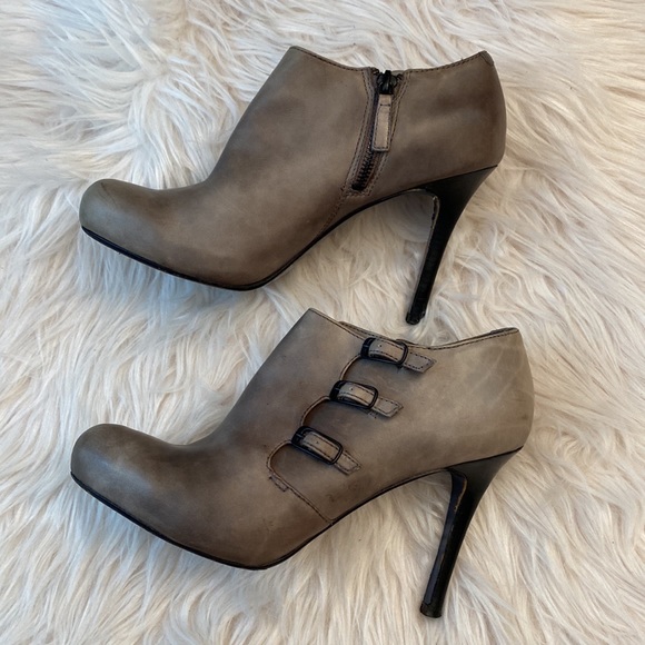 Cole Haan Air Alexis by Maria Sharapova Bootie, Size 7B - Picture 6 of 17